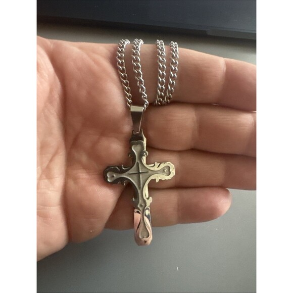 Vintage Cross Pendant Stainless Steel 24 Inch Chain Cuban Link Faith Religious - Picture 5 of 6